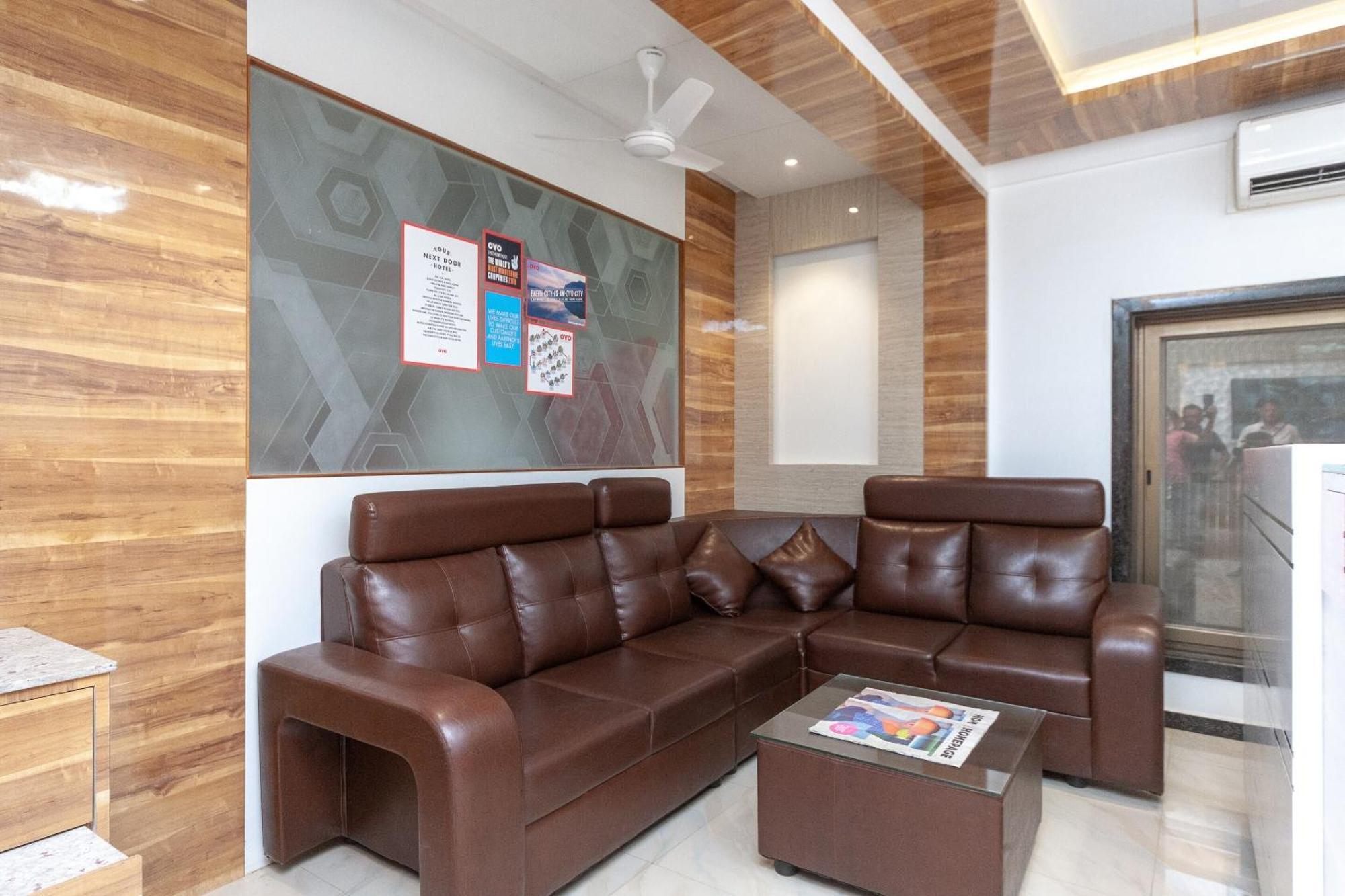 Capital O Admire Suit Hospitality Chennai Exterior foto